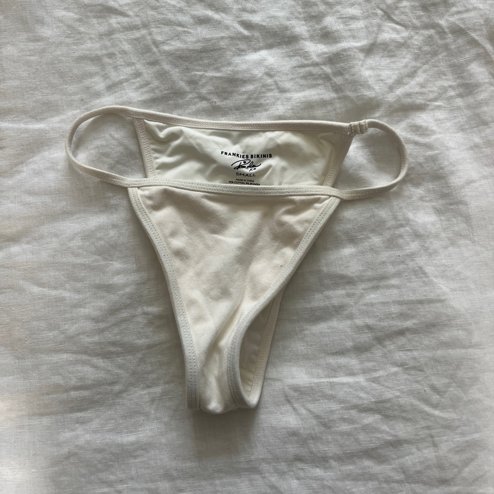 x Pamela Anderson Zeus Bikini Bottom in Surf Bunny